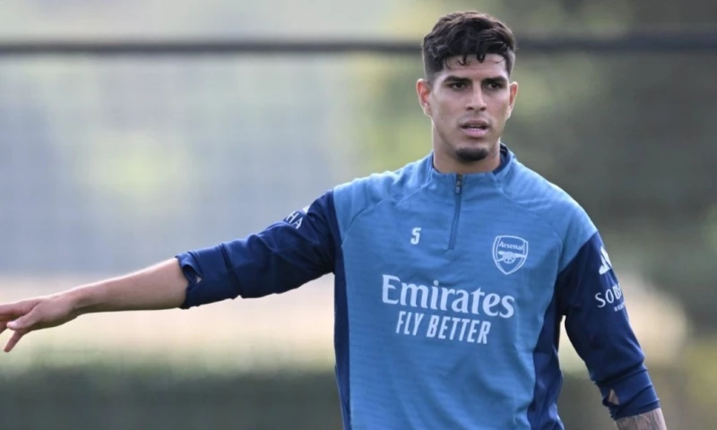 Hincapié llega después de jugar los 90 minutos en los dos partidos de Ecuador en las eliminatorias sudamericanas / Foto: cortesía Piero Hincapié