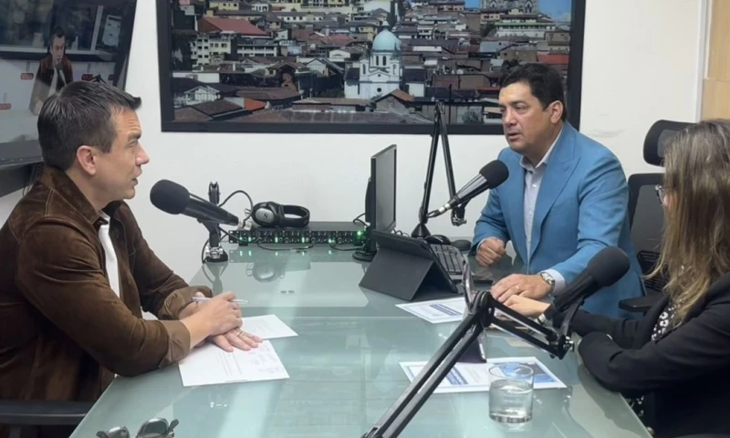 Noboa no detalló quiénes serían los nuevos integrantes / Foto: cortesía Radio Sucesos 