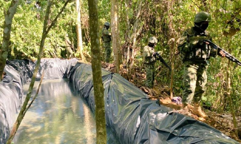 Una nueva piscina clandestina fue hallada en Sucumbíos / Foto: cortesía Fuerzas Armadas