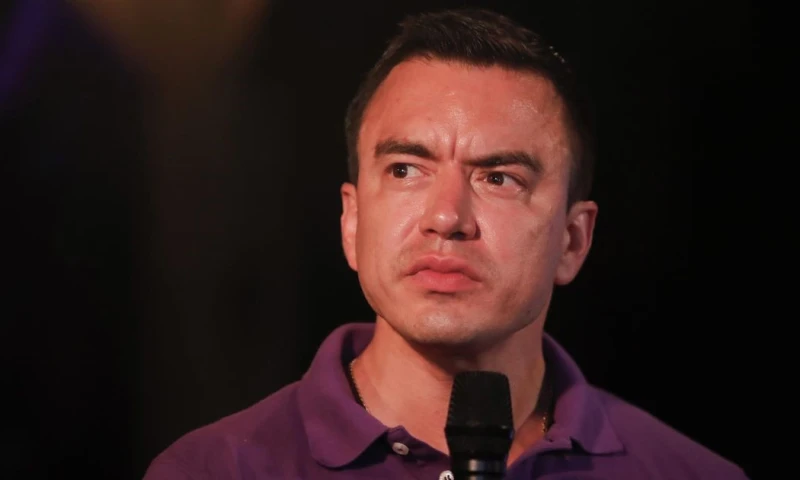 El candidato se impuso en grandes provincias de Guayas, Pichincha y Azuay / Foto: EFE