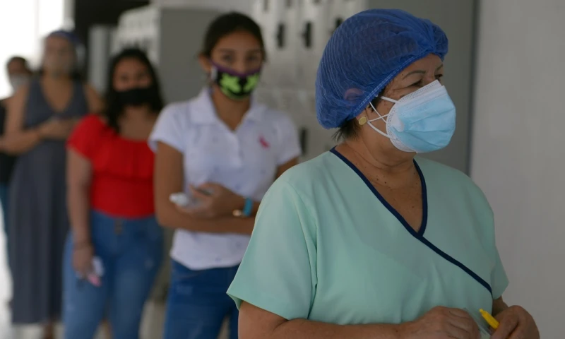 La quinta parte de las mujeres en el país sobrevive con 42 dólares al mes  / Foto: EFE