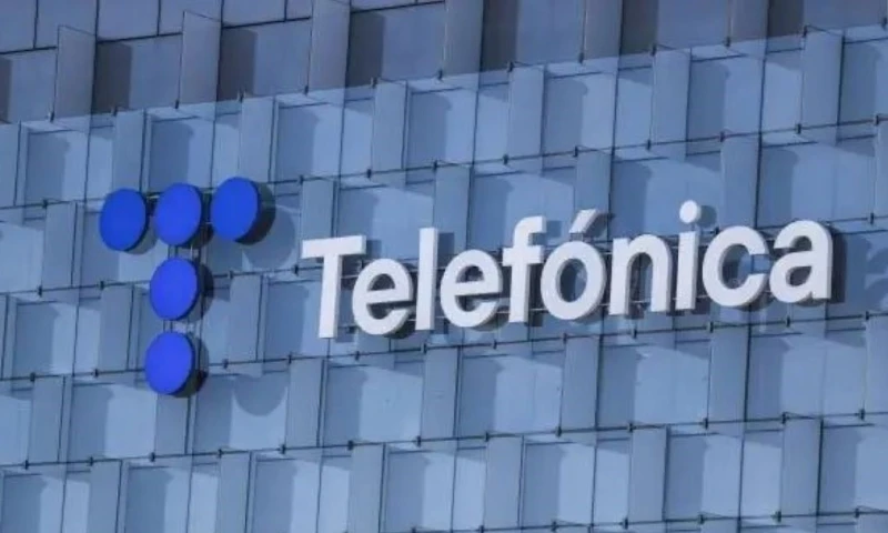 Claro y Telefónica son los dos únicos operadores privados de telefonía móvil en Ecuador / Foto: cortesía Telefónica Ecuador