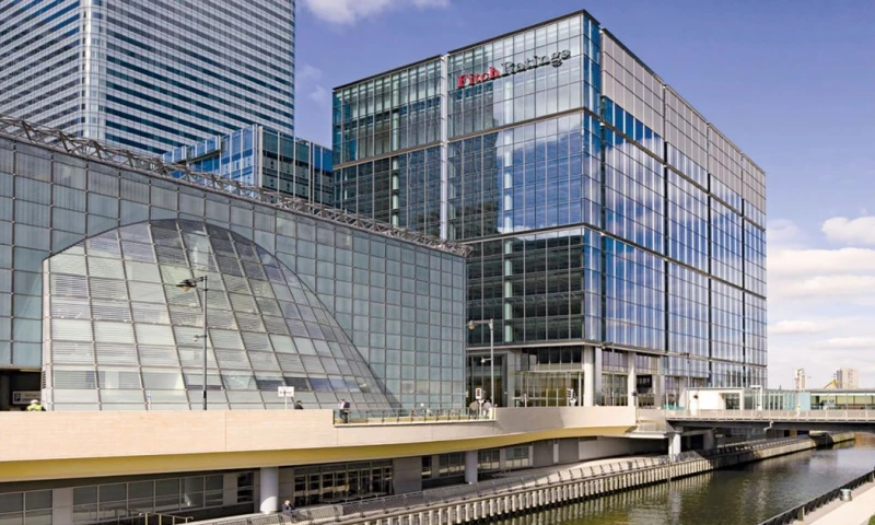 La calificadora destacó la reducción de las necesidades de financiamiento del Estado y la diversificación de las fuentes de crédito / Foto: cortesía Fitch Ratings