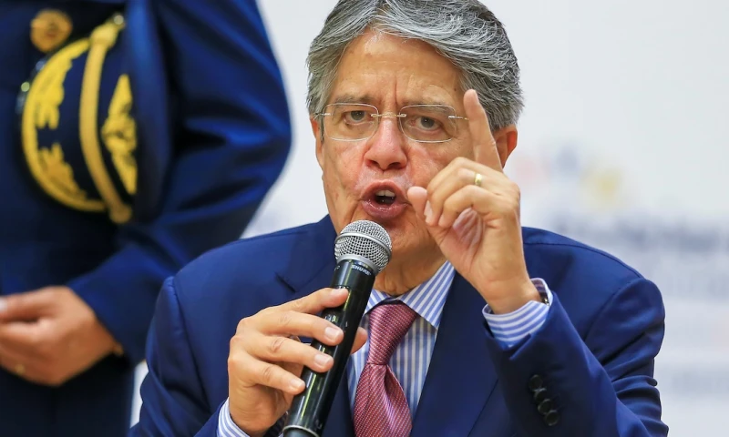 Lasso acepta renuncia de jefe del Comando Conjunto de las FF.AA. tras crisis carcelaria / Foto: EFE