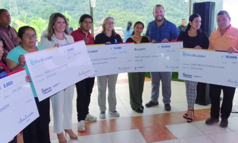 Se han conservado más de 71,000 hectáreas de bosque natural en fincas, gracias al trabajo con más de 15,000 productores / Foto: cortesía MAATE