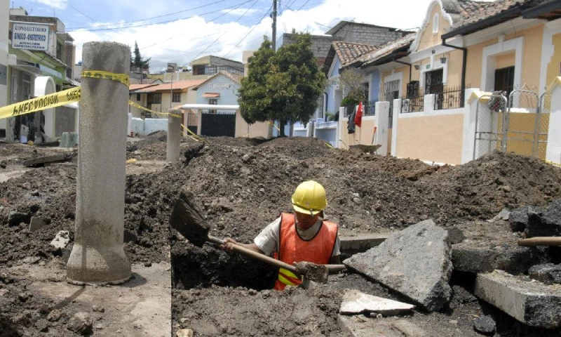 REALIDAD. La falta de alcantarillado se evidencia cuando llueve, por ejemplo.