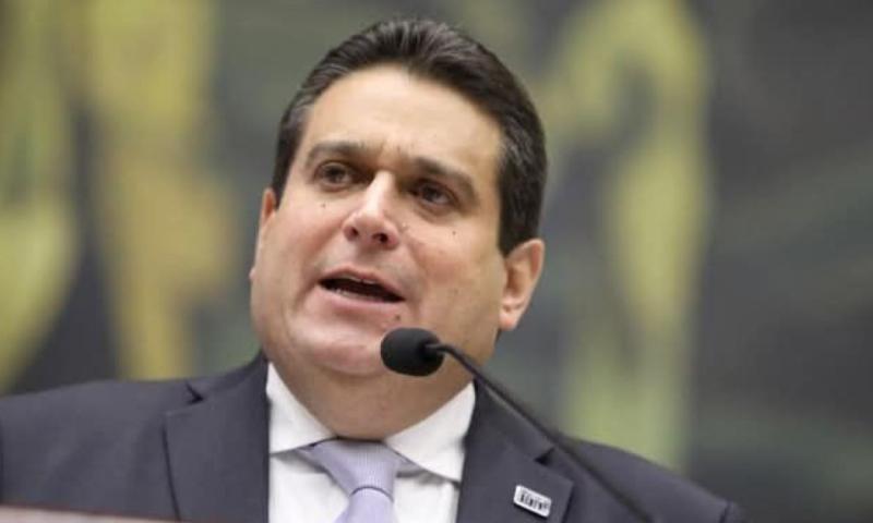 El procurador general, Juan Carlos Larrea, presentó ayer su informe anual de labores / Foto: cortesía Asamblea Nacional