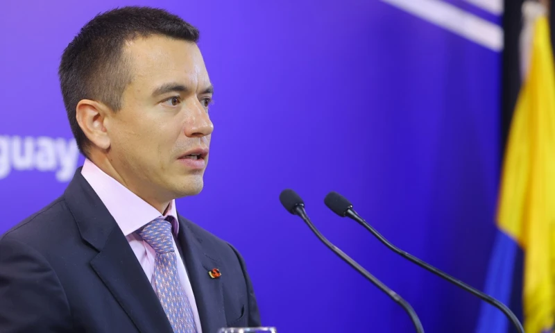 La canciller, Gabriela Sommerfeld, quien acompaña a Noboa en la gira, señaló el miércoles que las reuniones del mandatario estarán particularmente relacionadas con "proyectos de inversión, un proyecto financiero con el país, y también proyectos de energía"./ Foto: cortesía EFE