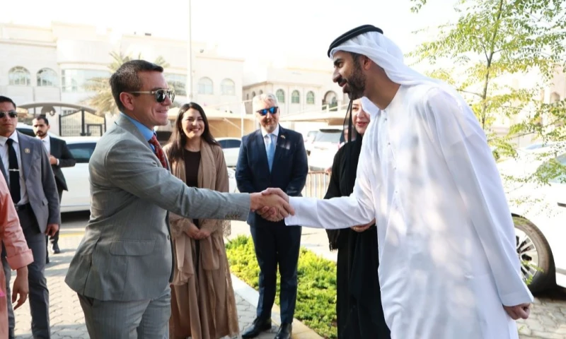 El presidente Daniel Noboa inauguró la Embajada de Ecuador en Emiratos Árabes Unidos / Foto: cortesía Presidencia