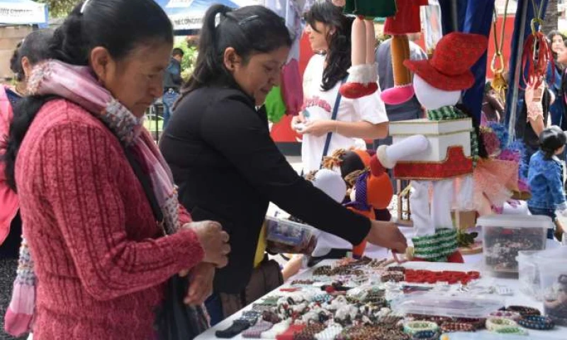 En esta región se creó, durante el primer semestre de 2019, solo el 2,8 % de las empresas nuevas del país. En total, se abrieron 153 nuevos emprendimientos en 2019. Foto: La Hora