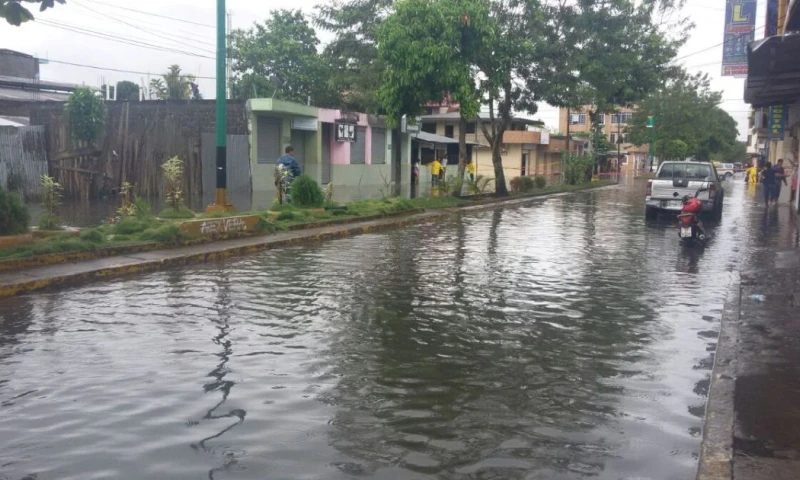 Entre los posibles impactos asociados al temporal se encuentran acumulación de agua en viviendas, calles y carreteras / Foto: cortesía SNGR