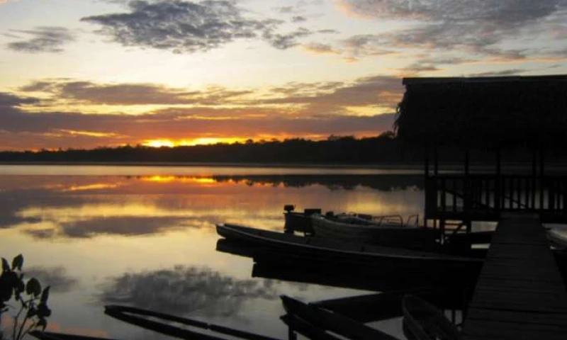 Los visitantes pueden navegar y ver el gran paisaje que existe en la laguna que lleva el mismo nombre del área protegida. Foto: La Hora