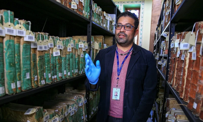 Fondo Jesuita alberga olvidadas joyas bibliográficas en nueva sede de Ecuador / Foto: EFE