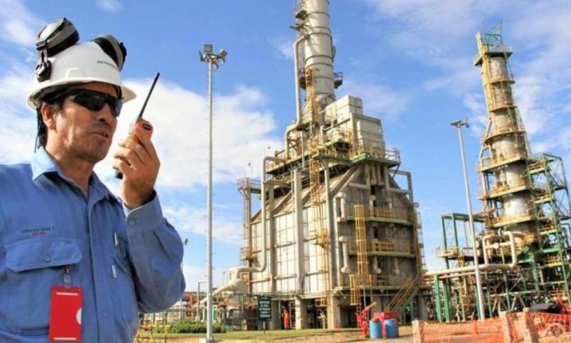 La caída se explica principalmente por los mantenimientos programados en plantas y ductos de transporte / Foto: cortesía Proactivo