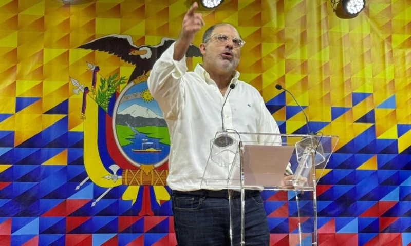 Kronfle ha sido crítico con el actual gobierno, al que ha calificado de “improvisado, incompetente e insensible” / Foto: cortesía Henry Kronfle