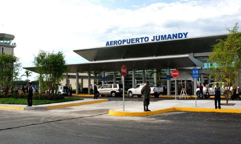 El gobierno busca revivir al aeropuerto de Tena con concesiones / Foto: cortesía Presidencia