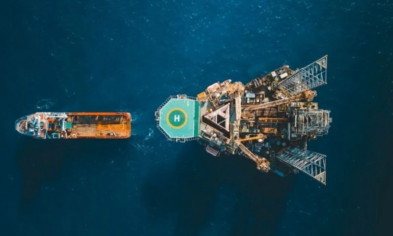 En su informe de mayo, la IEA proyectó que la demanda mundial de petróleo se reducirá en 420.000 barriles diarios este año / Foto: cortesía IEA