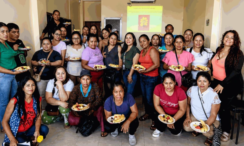 Actualmente, en Orellana hay 1.174 personas que reciben atención bajo este esquema de cuidado en el hogar / Foto: cortesía Ministerio de Desarrollo Humano