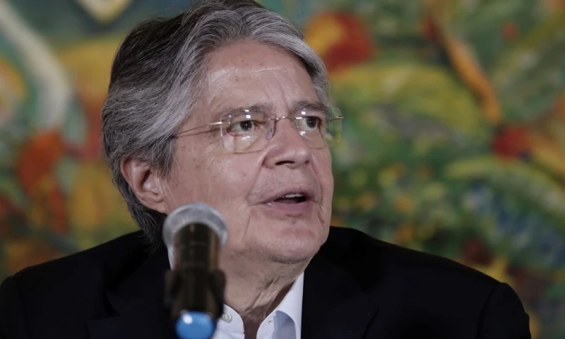 Guillermo Lasso, de perder referéndum al borde del juicio político / Foto: EFE