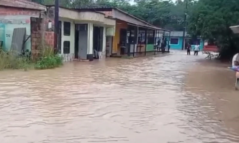 El agua cubrió más de un metro de altura en viviendas de comunidades como Puerto Vega / Foto: cortesía Mi Putumayo