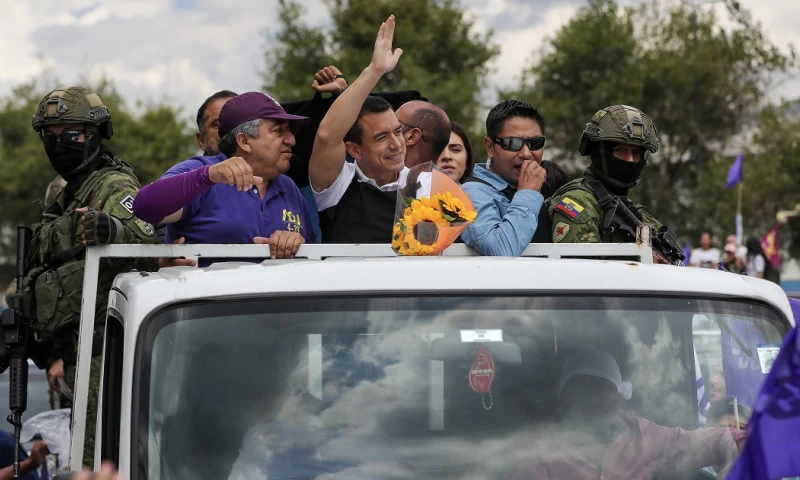 Quien gane estos comicios solo completará el periodo de cuatro años (2021-2025) que le correspondía al actual mandatario, Guillermo Lasso/ Foto: cortesía EFE