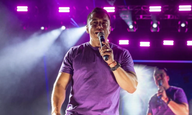 Tanto Noboa como González concentraron a miles de sus seguidores en la ciudad de Guayaquil / Foto: EFE