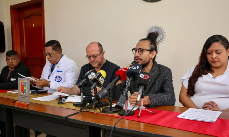 Entre enero y mayo se destinaron más de 48 millones de dólares específicamente al servicio de pacientes renales / Foto: EFE