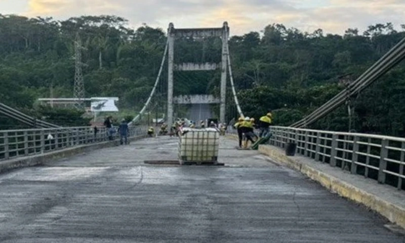  El puente tiene dos carriles y 200 metro de longitud  / Foto: cortesía MTOP