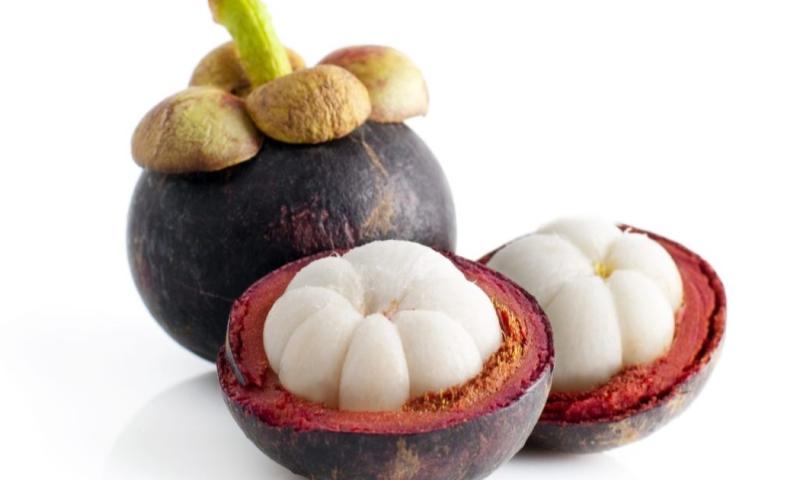 El mangostino se caracteriza por su pulpa blanca, suave y dulce / Foto: cortesía Exotic Fruit Box