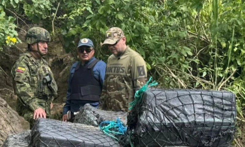 El Ministerio de Defensa confirmó que la intervención se dio justo cuando la red delictiva activaba el traslado del alcaloide / Foto: cortesía Ministerio de Defensa
