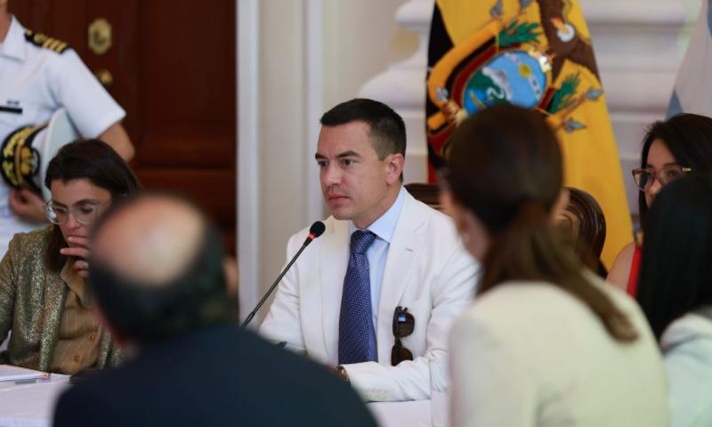 El presidente Daniel Noboa lideró la sesión del gabinete ministerial en Guayas / Foto: cortesía Presidente 