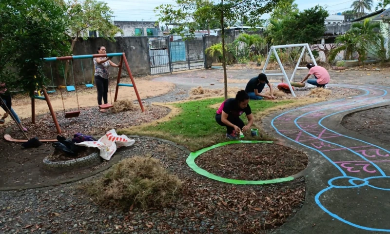 El objetivo es prevenir focos infecciosos de proliferación de dengue y paludismo/ Foto: cortesía MIES
