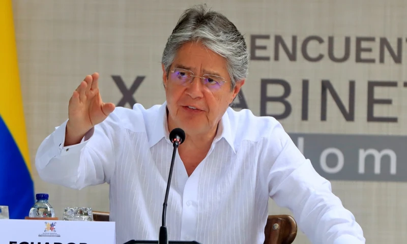 Lasso optaría por decretos para impulsar inversiones tras rechazo legislativo / Foto: EFE