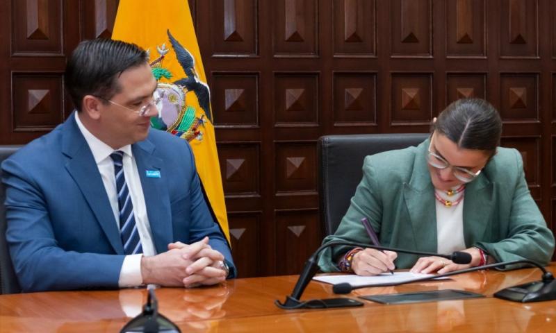 El 36,5 % de los niños y niñas menores de cinco años vive en pobreza por ingresos / Foto: cortesía Vicepresidencia 