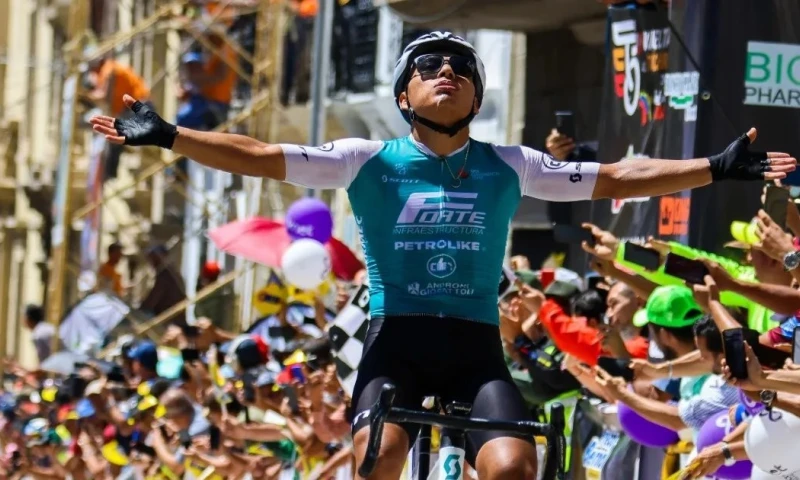 Caicedo terminó la etapa de 179,3 kilómetros en 4 horas, 49 minutos y 3 segundos / Foto: cortesía Francisco Fernandez