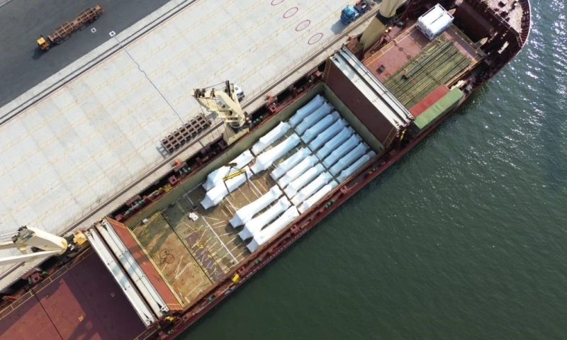 Las barcazas juegan un papel clave para mantener la estabilidad eléctrica / Foto: cortesía Ministerio de Energía y Minas