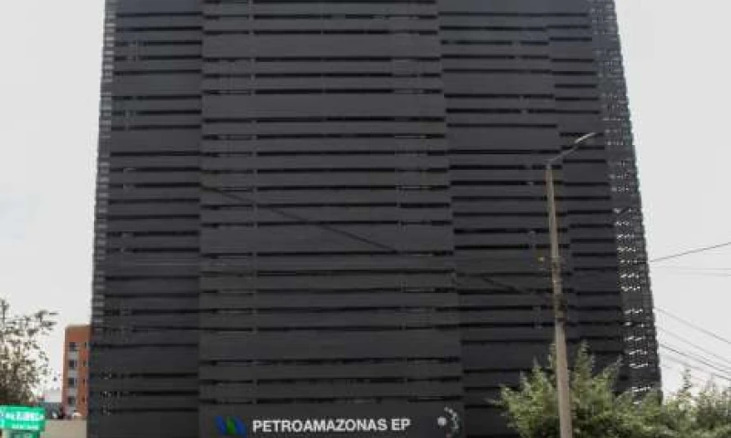 La deuda del Estado asciende a 850 millones de dólares. Foto: La Hora