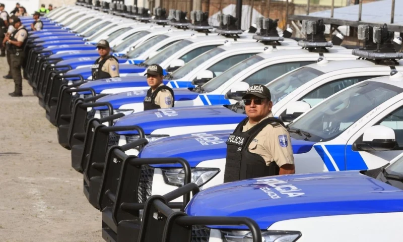 El nuevo equipamiento será destinado a tareas de patrullaje, control territorial y operativos contra estructuras criminales / Foto: cortesía Presidencia