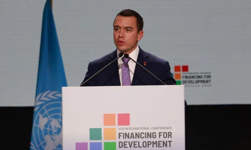 Noboa dijo que Sevilla es "una oportunidad histórica" para abordar este problema / Foto: cortesía Presidencia