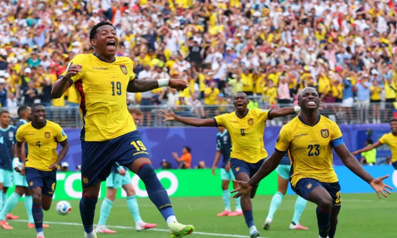 La Tri consiguió una victoria histórica en la última jornada del Grupo E, pero deberá esperar otros resultados para conocer si avanza a los dieciseisavos de final del Mundial 2026./ Foto: cortesía