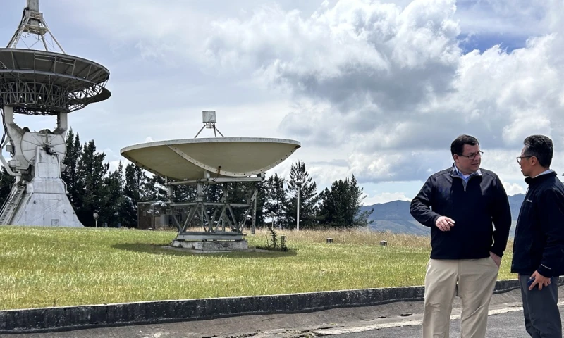 El asesor de la firma "Leviathan Space" destacó que lanzar vehículos espaciales desde Ecuador sería más económico, que hacerlo desde Cabo Cañaveral / Foto: EFE