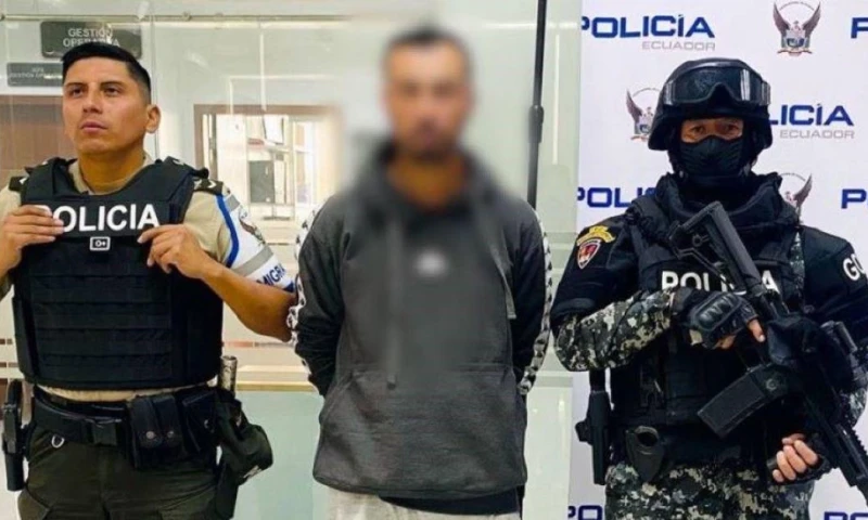 La captura se realizó durante un operativo de control migratorio / Foto: cortesía Policía Nacional 