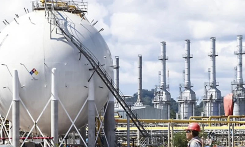 Autoridades energéticas afirman que existen inventarios suficientes de gas licuado de petróleo mientras se resuelve la emergencia causada por la fuga en el sistema de transporte de gas natural./ Foto: cortesía El Peruano