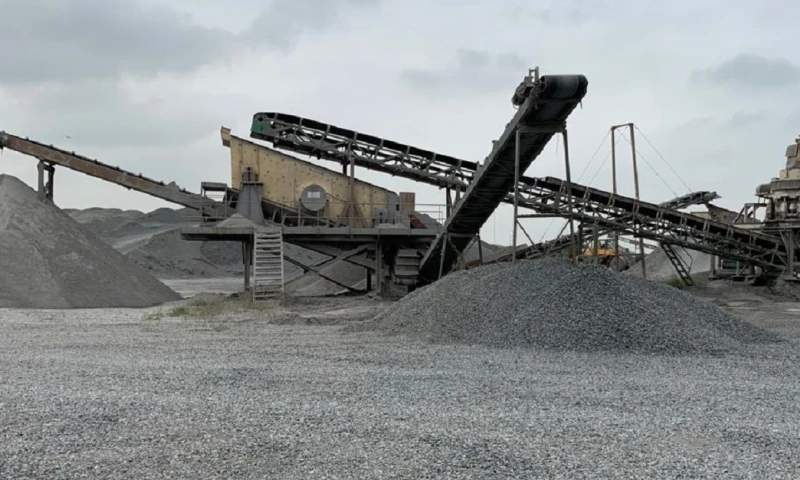 Manejo técnico de materiales de construcción de libre aprovechamiento / Foto: IIGE