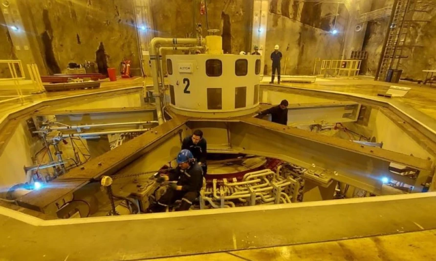 Celec inicia mantenimiento en Mazar y garantiza el suministro eléctrico