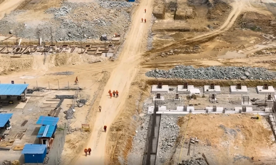 Proyecto El Domo avanza en obras clave para su futura operación minera en Ecuador