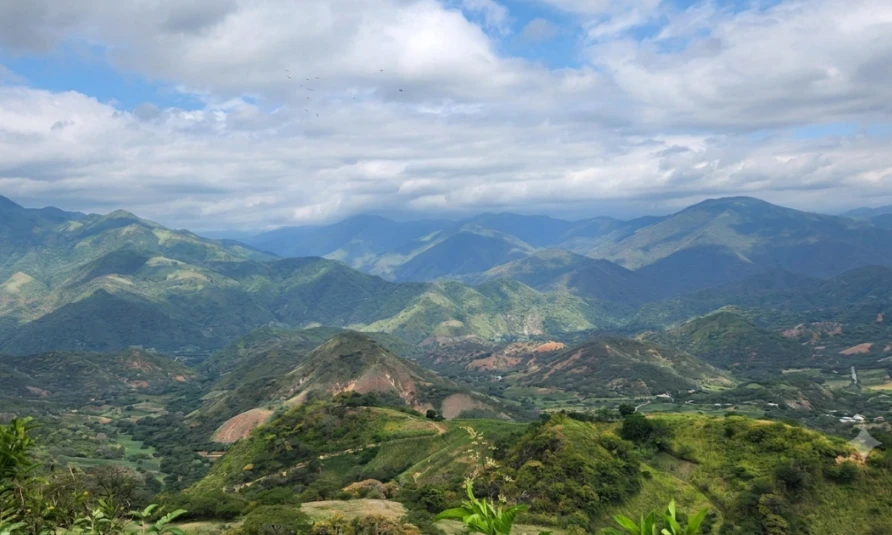 Inversión australiana impulsa la exploración de dos proyectos de cobre y oro en Ecuador