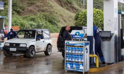Los nuevos precios de la gasolina y el diésel ya están vigentes / Foto: cortesía Petroecuador