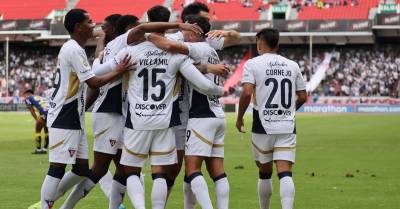 Liga echará de menos a Ricardo Adé, su principal figura en la defensa, pues participa en la Copa de Oro de la Concacaf con la selección de Haití
