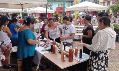 31 emprendedores participaron en la Feria del Emprendimiento en Puyo / Foto: Cortesía MIES